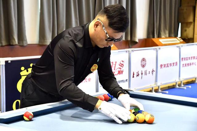 现出的斗志 现出的斗志