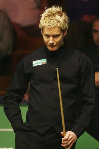 秀中表现不 秀中表现不