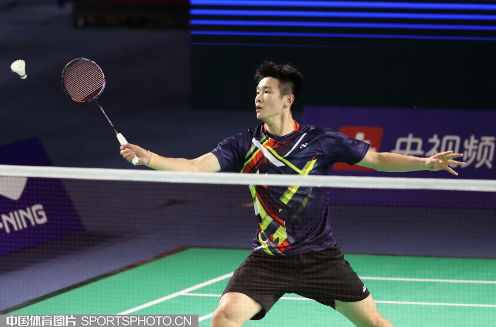 他再次抛光 他再次抛光